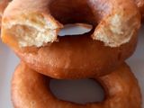 Fluffy cardamom doughnuts