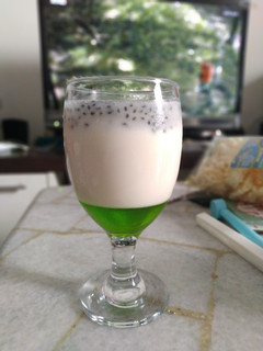 Foto resep Es susu selasih marjan melon yakult