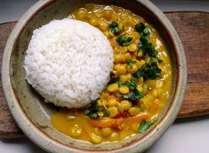 Una foto de Garbanzos en Crema de Coco (o Curry)