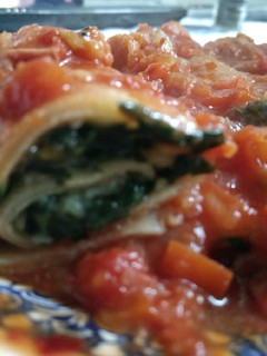 Una foto de Canelones de acelga