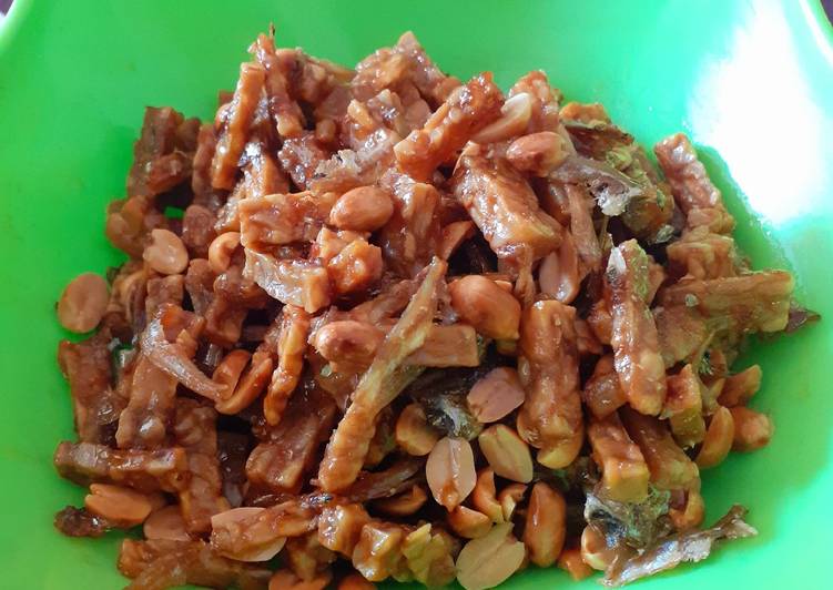 Langkah Mudah untuk Membuat Oreg Tempe Teri Kacang, Bisa Manjain Lidah