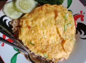 Foto resep Menu sarapan nasgor jawa spesial pakek telur 😀