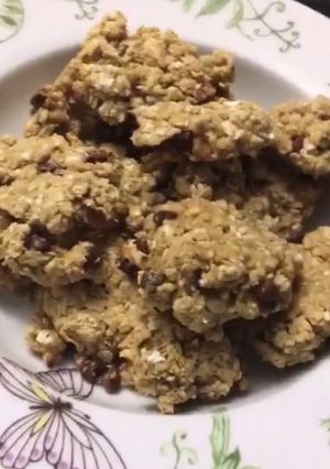 Una foto de Galletas de avena con chips de chocolate