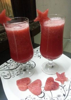A picture of Watermelon mocktail.