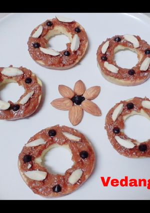 A picture of Apple Donuts.