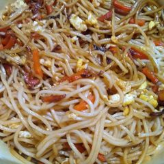 A picture of Mix noodles.