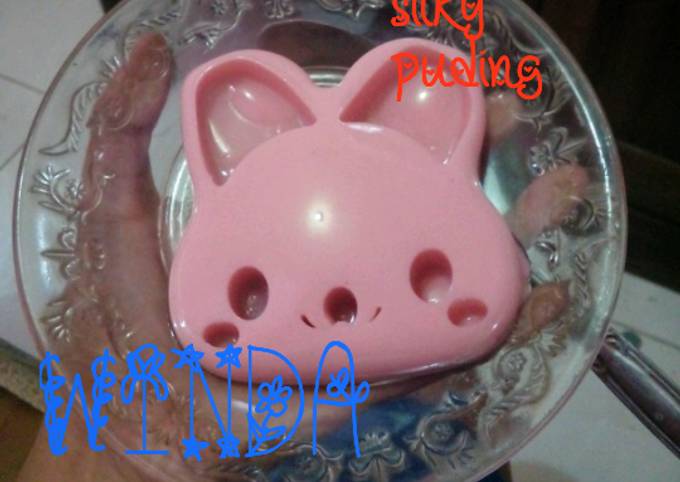 Cara Gampang Membuat Silky puding strawberry Anti Gagal