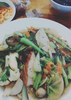 A picture of Stir fried vegetable in season 2.