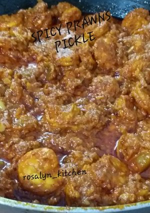 A picture of Spicy Prawns Pickle.