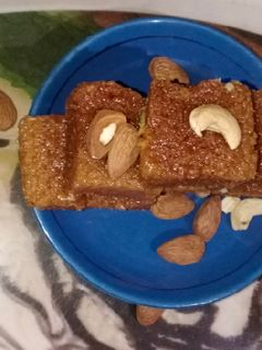 मिल्क केक Milk cake recipe in Hindi ) रेसिपी मुख्य फोटो