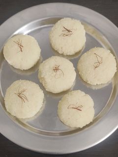 பன்னீர் பேடா (Paneer peda) செய்முறை முக்கிய புகைப்படம்