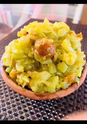 ডালের বড়ি দিয়ে লাউ ঘন্ট(daler bori diye lau ghonto recipe in Bengali) রেসিপির প্রধান ছবি