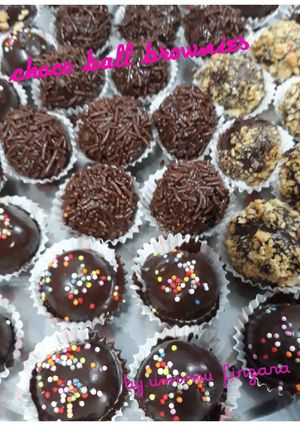 Foto resep Choco ball brownies.