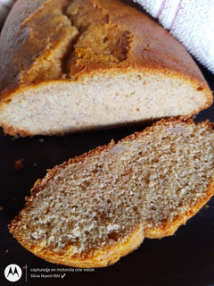 Una foto de Budín de harina integral con Banana y Miel..!