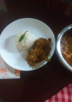 মুগ ডাল চিকেন কারি। (Mugh dal chicken curry) রেসিপির প্রধান ছবি