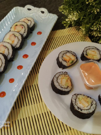 Langkah Mudah untuk Membuat Sushi Suka-Suka yang Enak