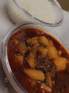 صورة لوصفة مسقعه البطاطا لذيذه 💓🍴🥔