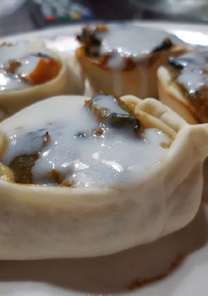 Una foto de • Canastitas de verdura 🥕🥬 Con salsa blanca de Anto •