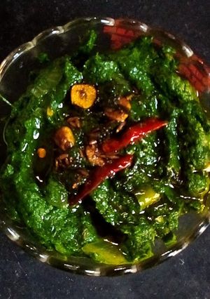 লেহসুনি পালং(lahsuni palak recipe in bengali) রেসিপির প্রধান ছবি