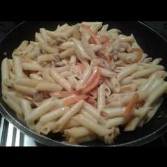 Una foto de Macarrones salteados