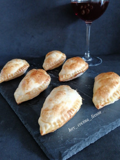 Una foto de Empanadillas de bechamel con jamón y queso