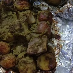 A picture of Gujarats famous umbadiyu.
