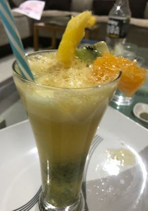 મોકટેલ (Mocktail Recipe in Gujarati) રેસીપી મુખ્ય ફોટો