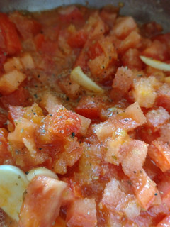 Una foto de Salsa de tomate natural