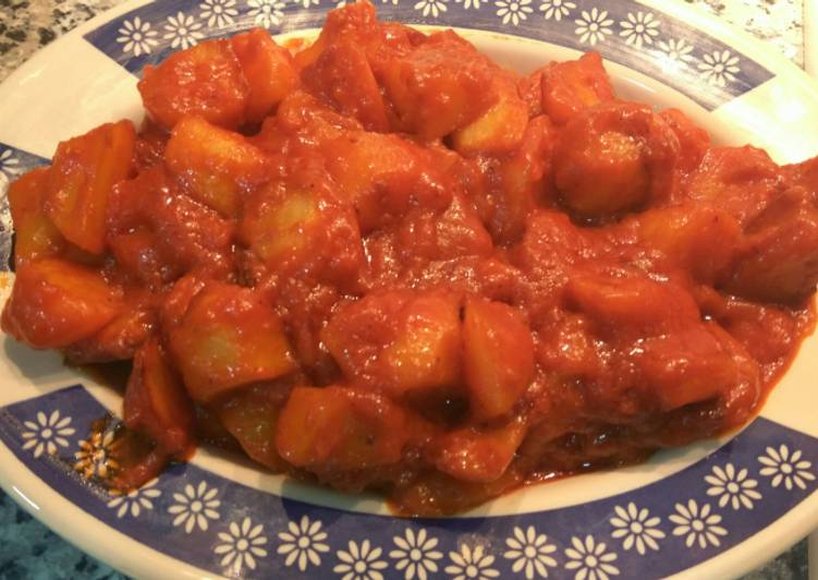 Patatas Bravas Estilo Chicote