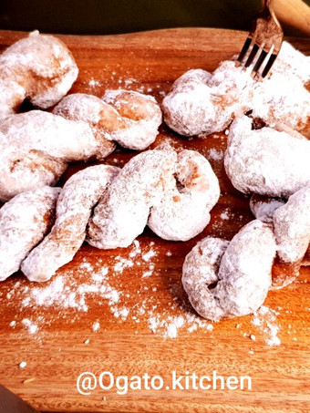 Cara Gampang Menyiapkan 13. Donat kepang | Donat Korea Ala Ogato Kitchen, Lezat