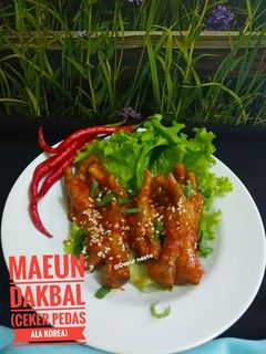 Foto resep Maeun Dakbal (ceker pedas ala Korea)