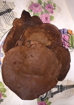 Una foto de Hotcakes de chocolate, súper fáciles