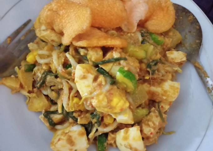 Anti Ribet, Bikin Gado gado betawi Istimewa