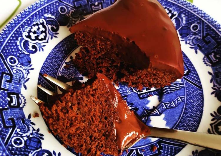 Steam Coffee cake moist with chocolate ganache