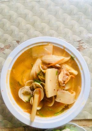 Hình của món Canh kim chi.