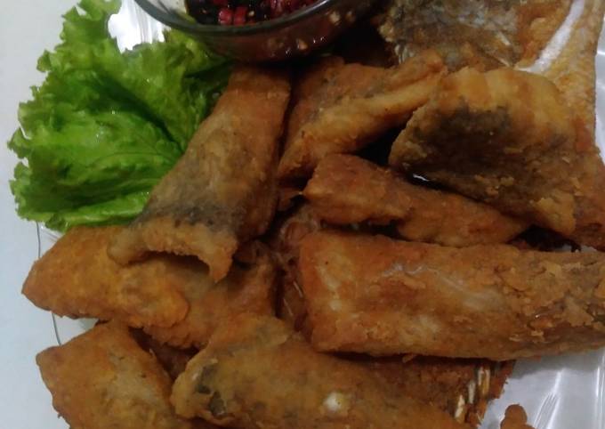 Cara Buat Ikan gurame goreng tepung sambel kecap Gampang