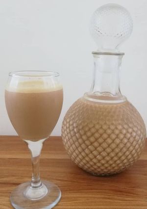Una foto de Cola de mono con leche condensada