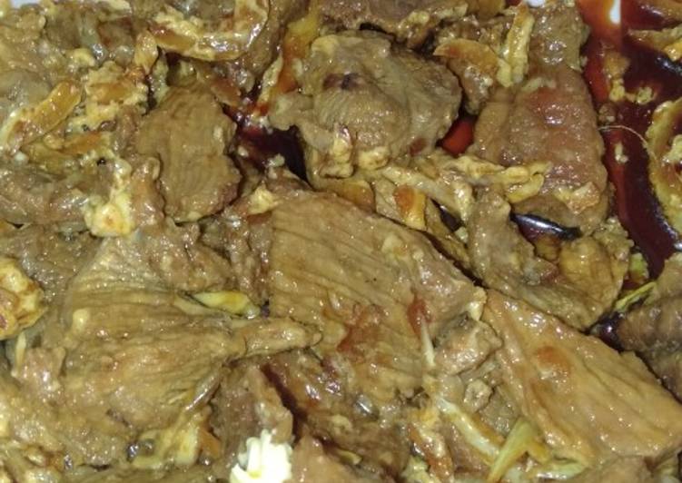 Daging kambing bakar