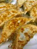 Gyoza (餃子)