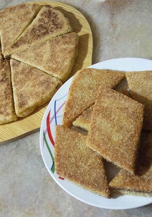 Une photo de Galette fourrée aux dattes/Bradj/ M'bardja ❤