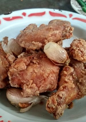 Foto resep Ayam Goreng Bawang Putih | resep by Xanderskitchen