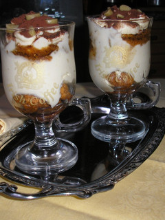 Poharas tiramisu recept fotója