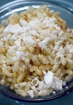 ঘী মুড়ি(ghee muri recipe in Bengali) রেসিপির প্রধান ছবি