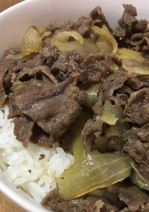 Foto resep Gyudon (Beef Bowl) Simple mirip Yoshinoya