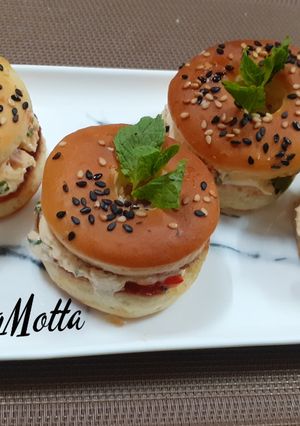 A picture of Bagel Sandwich.