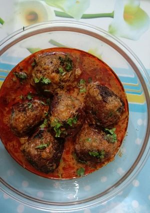 A picture of Vegetable kofta curry.