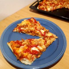 A picture of Pizza.