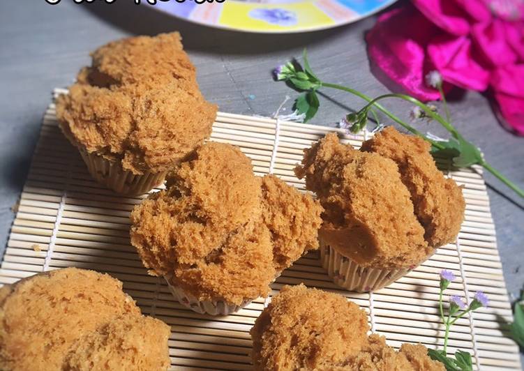 Anti Ribet, Bikin Bolu Kukus Gula Merah Mekar Anti Gagal yang sederhana