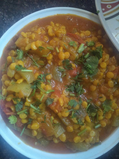 चना दाल और लौकी की सब्जी (Chana Dal aur Lauki ki sabzi recipe in hindi) रेसिपी मुख्य फोटो