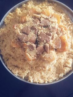 صورة لوصفة مقلوبة باذنجان بلحمة العجل...يعني مو دسمه 😉😊